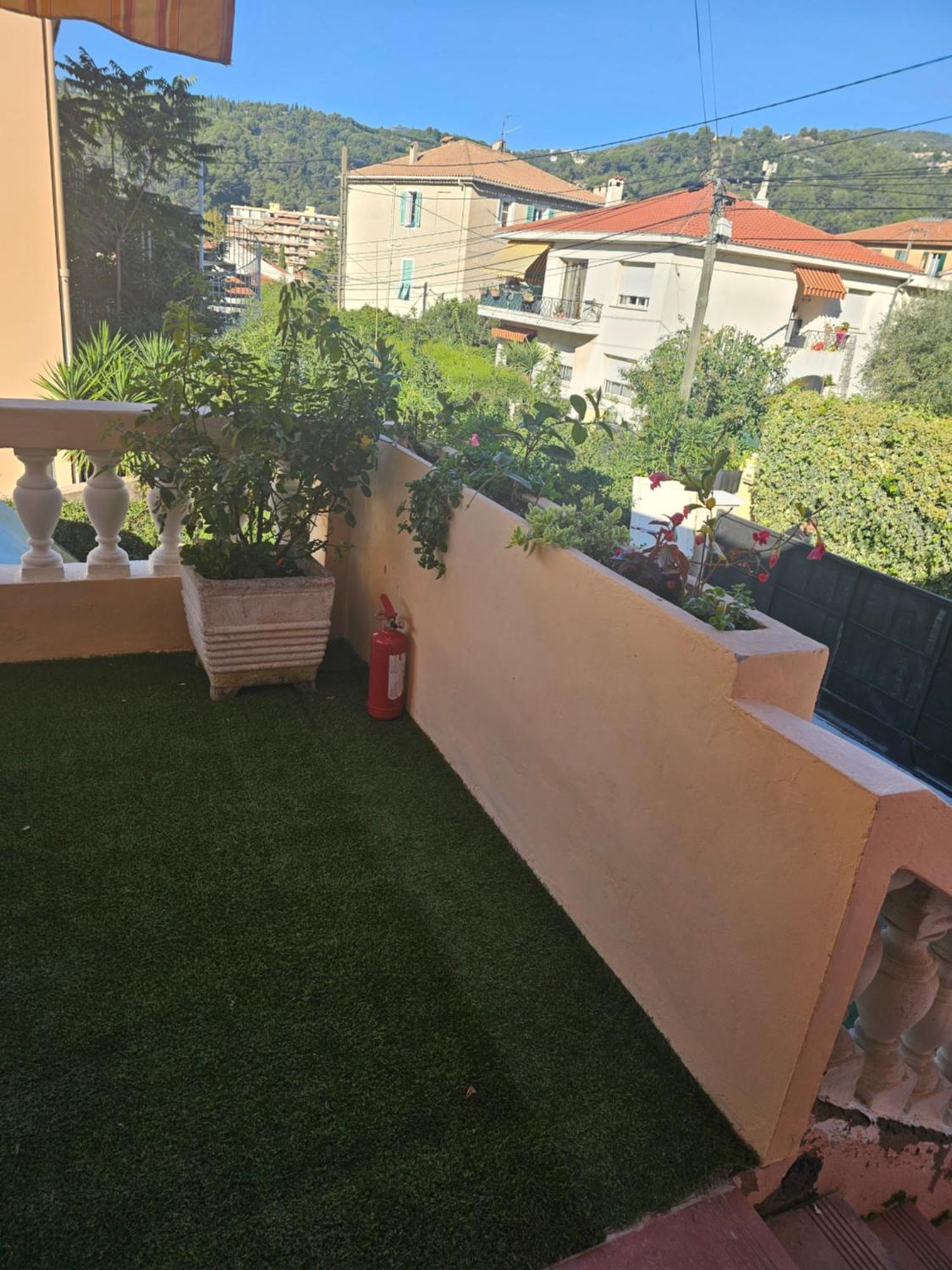 Studio 1 A La Trinite Proche De Nice, Monaco Et L'Italie מראה חיצוני תמונה